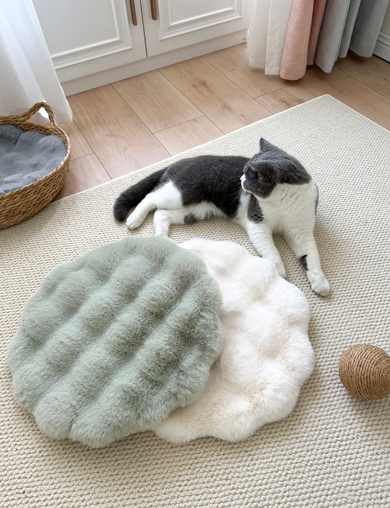 Matcha color Plush Round Cat Mat - Soft Faux Fur Sleeping Pad (40cm Diameter) V888-ELOSUNG22816