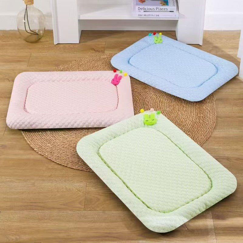 Green Breathable Cooling Pet Mat - Ice Bean Summer Bed for Small Dogs (S : 35x47cm) V888-ELOSUNG22866