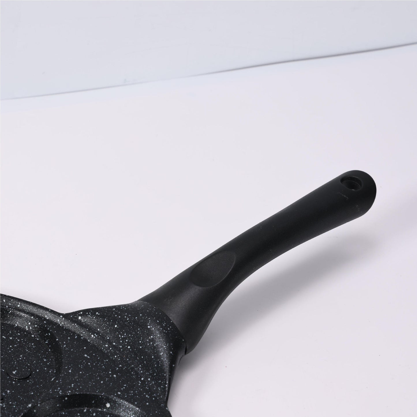 Black Cartoon Versatile Non-Stick Frying Pan (27cm) - Induction Ready Skillet for Everyday Cooking V888-ELOSUNG24827
