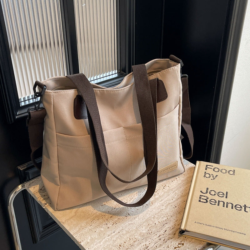 Stylish khaki canvas tote bag with detachable shoulder strap V888-ELOSUNG25002