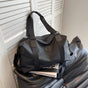 Sleek Black Duffel Bag for Men and Women - Great for Work and Travel V888-ELOSUNG25023