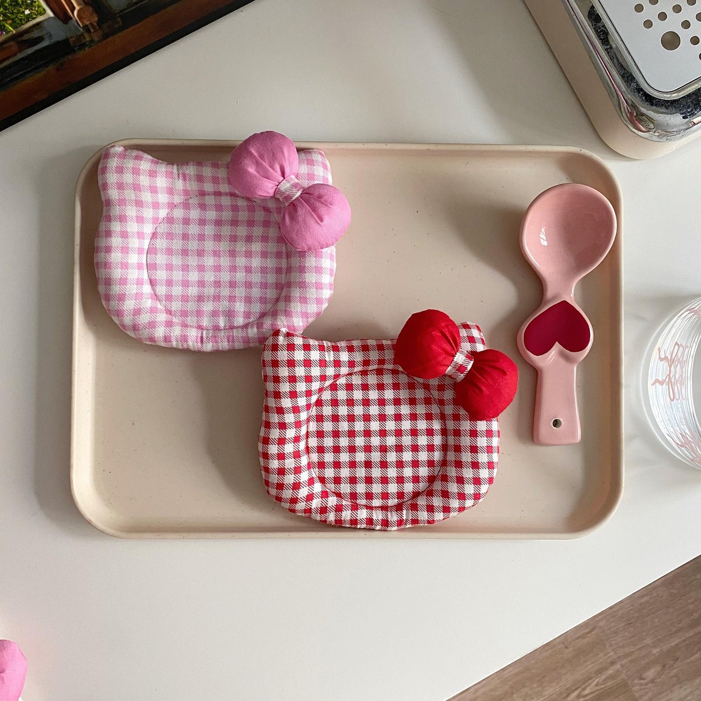 Korean INS Kitty Quilt Insulation Pad, Cute Fabric Kitchen Mat, Desktop Decoration (Pink) V888-ELOSUNG25285