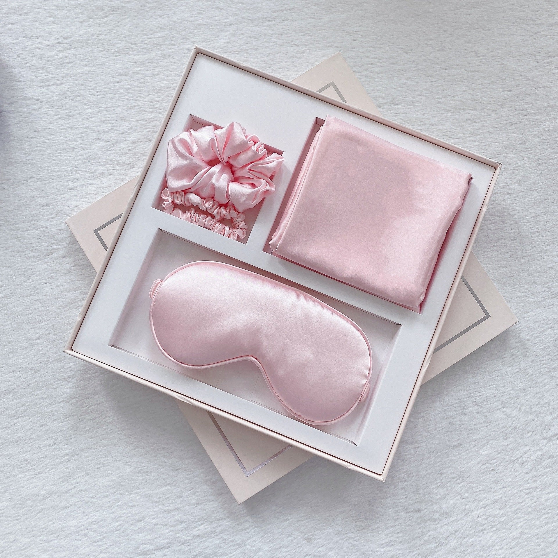 Luxury Satin Sleep Mask Gift Set,4-Piece with Pillowcase and Hair Accessories(Pink) V888-ELOSUNG25541