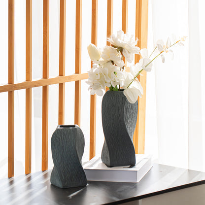Grey Abstract Twisted Ceramic Vase - Artistic Minimalist Flower Holder for Home Decor (20x10x10cm) V888-ELOSUNG26189