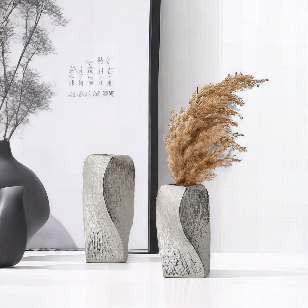 Silver Abstract Twisted Ceramic Vase - Artistic Minimalist Flower Holder for Home Decor (20x10x10cm) V888-ELOSUNG26190