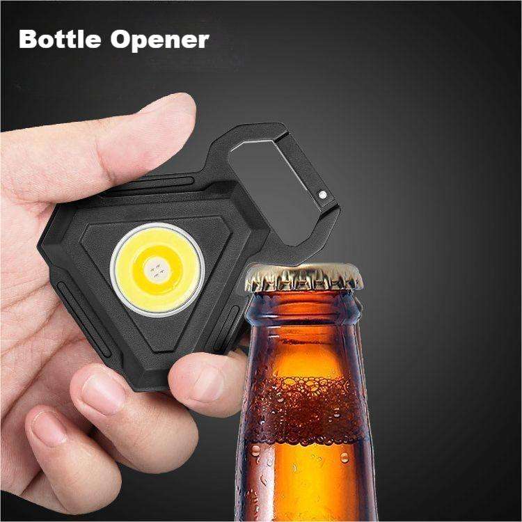 2 pcs Triangle Mini flashlight for outdoor and self-defense use V888-ELOSUNG26589
