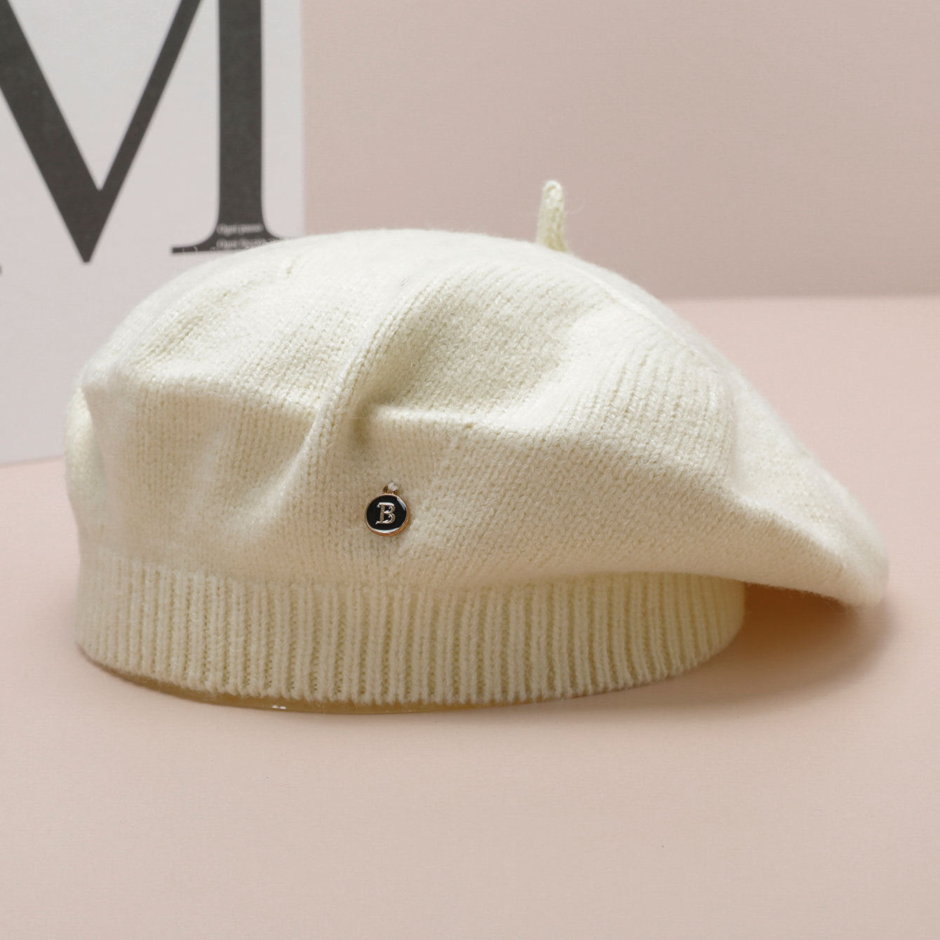 White Vintage Inspired Knitted Beret - Stretchy & Comfortable Wool Blend Cap V888-ELOSUNG26662