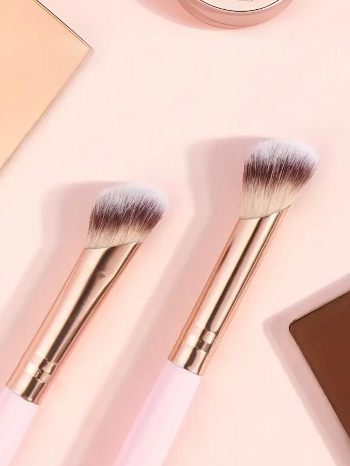 Black Versatile 4pc Dual-Ended Makeup Brush Set - Soft Synthetic Bristles for Foundation Blush Contour V888-ELOSUNG27344