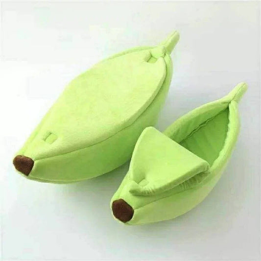 Green Cozy Banana Peel Pet Bed - Plush & Warm Cave House for Cats & Small Dogs (Medium) V888-ELOSUNG27462