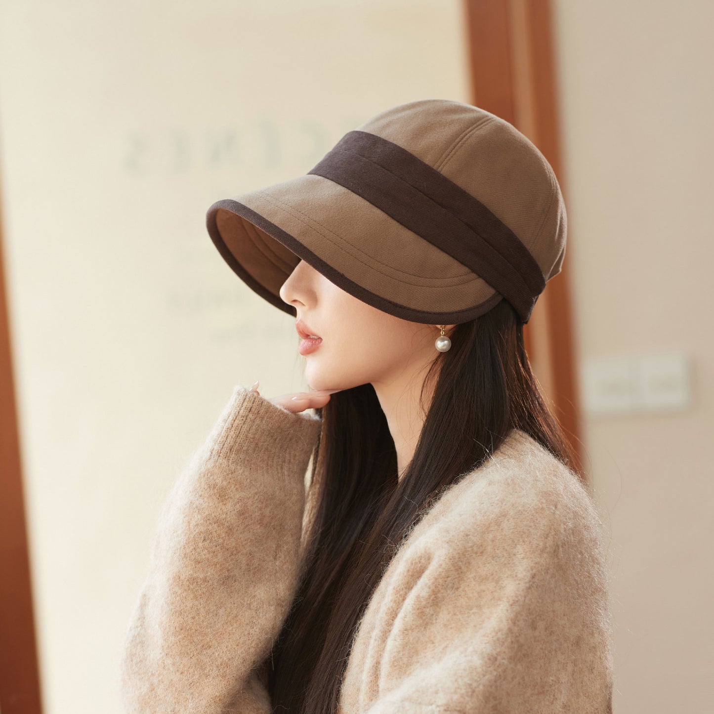 Brown Elegant Warm Bucket Hat - Minimalist Color Block Design, Face-Slimming Style for Autumn & Winter V888-ELOSUNG27465
