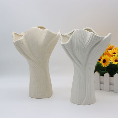 White Elegant Off-White Ceramic Vase - Modern Sculptural Flower Holder with Wide Fluted Opening V888-ELOSUNG27747