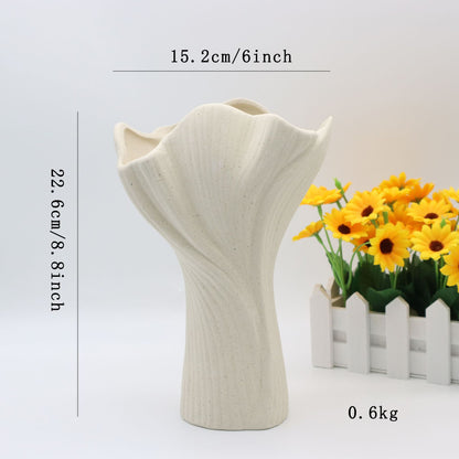 Beige Elegant Off-White Ceramic Vase - Modern Sculptural Flower Holder with Wide Fluted Opening V888-ELOSUNG27748