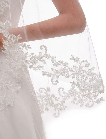 White Elegant Short Bridal Veil - Single Tier with Delicate Lace Applique Edge - Wedding Hair Accessory V888-ELOSUNG27787