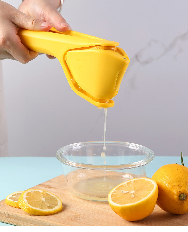 3 Pcs Yellow Easy-Squeeze Manual Citrus Juicer - Durable Lemon & Orange Squeezer with Pour Spout, Food-Grade V888-ELOSUNG27977