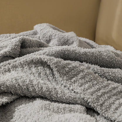 Light Grey Solid Color Plush Knitted Blanket for Sofa and Office, 152 x 203 cm, 1150g V888-ELOSUNG28754