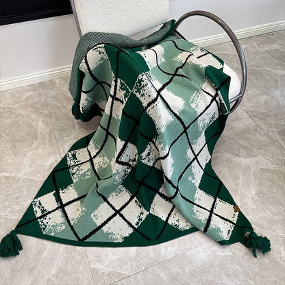 Green Chic Argyle Diamond Knit Throw Blanket with Tassels - Versatile Sofa & Bed Accent - 135 x 125cm V888-ELOSUNG28802