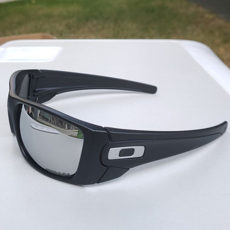 Sport Polarized Sunglasses with UV400 Protection - Multi-Layer Lens Technology(Black frame silver film) V888-ELOSUNG29092