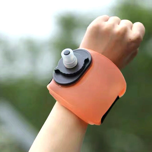 Wearable Sports Wrist Water Bottle - 200ml BPA-Free Silicone Flask with Adjustable Strap & Bite V888-ELOSUNG29792