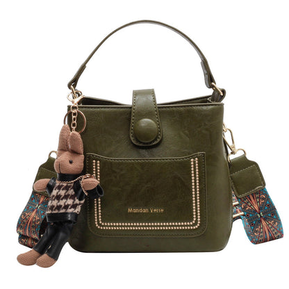 Vintage Style PU Leather Bucket Bag with Wide Patterned Strap & Optional Bunny Charm(green) V888-ELOSUNG29854