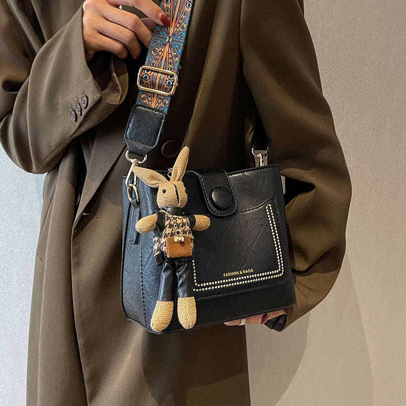 Vintage Style PU Leather Bucket Bag with Wide Patterned Strap & Optional Bunny Charm(red brown) V888-ELOSUNG29855