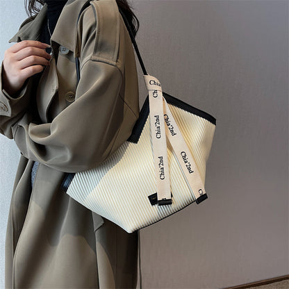 Chic Textured PU Leather Tote Bag with V-Cut Design & Decorative Ribbon Strap Accent(Coffee) V888-ELOSUNG29859
