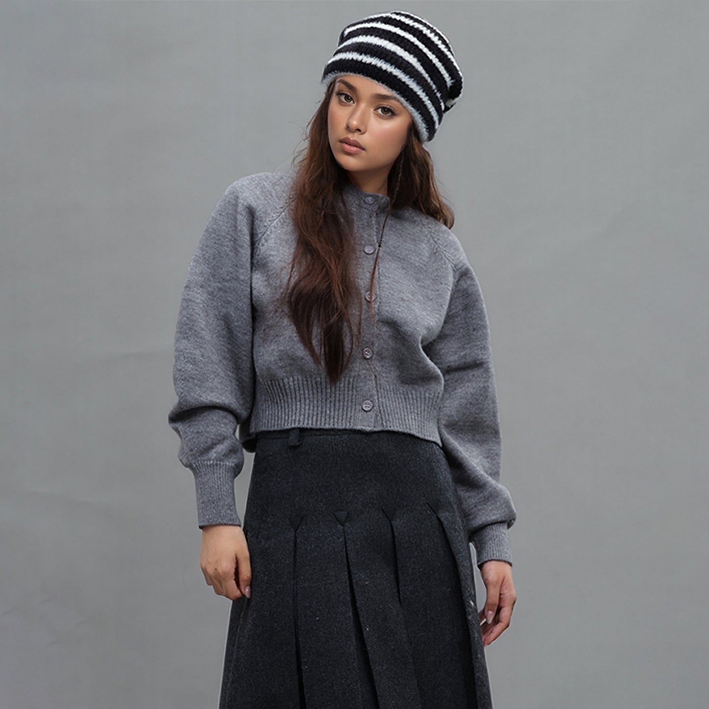 Trendy Dual-Tone Striped Beanie - Soft Plush Knit, Versatile Winter Cap (Black and white) V888-ELOSUNG31023