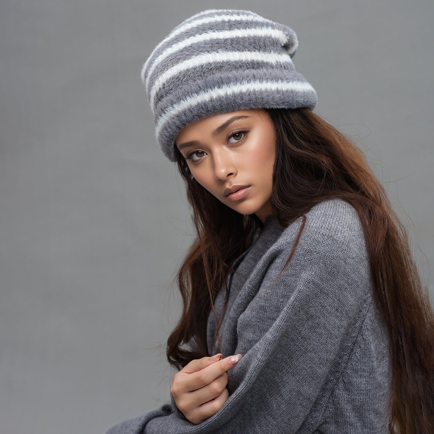 Trendy Dual-Tone Striped Beanie - Soft Plush Knit, Versatile Winter Cap (Gray and white) V888-ELOSUNG31024