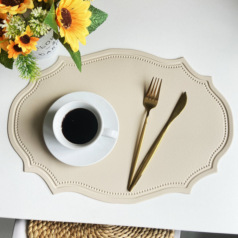 4 pcs Retro Faux Leather Placemat - Waterproof & Oil-Proof Dining Table Mat (Beige) V888-ELOSUNG31203