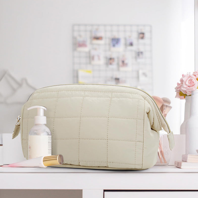 Pink Chic Quilted Puffer Makeup Bag - Large Capacity Travel Cosmetic Organizer with Wide Opening V888-ELOSUNG32035