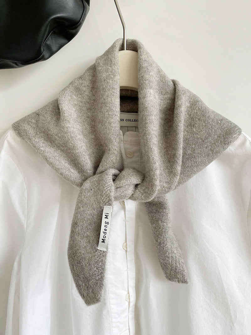 Grey Chic Wool Blend Knit Triangle Scarf - Versatile & Warm Fashion Accessory - 105 x 35cm V888-ELOSUNG33005