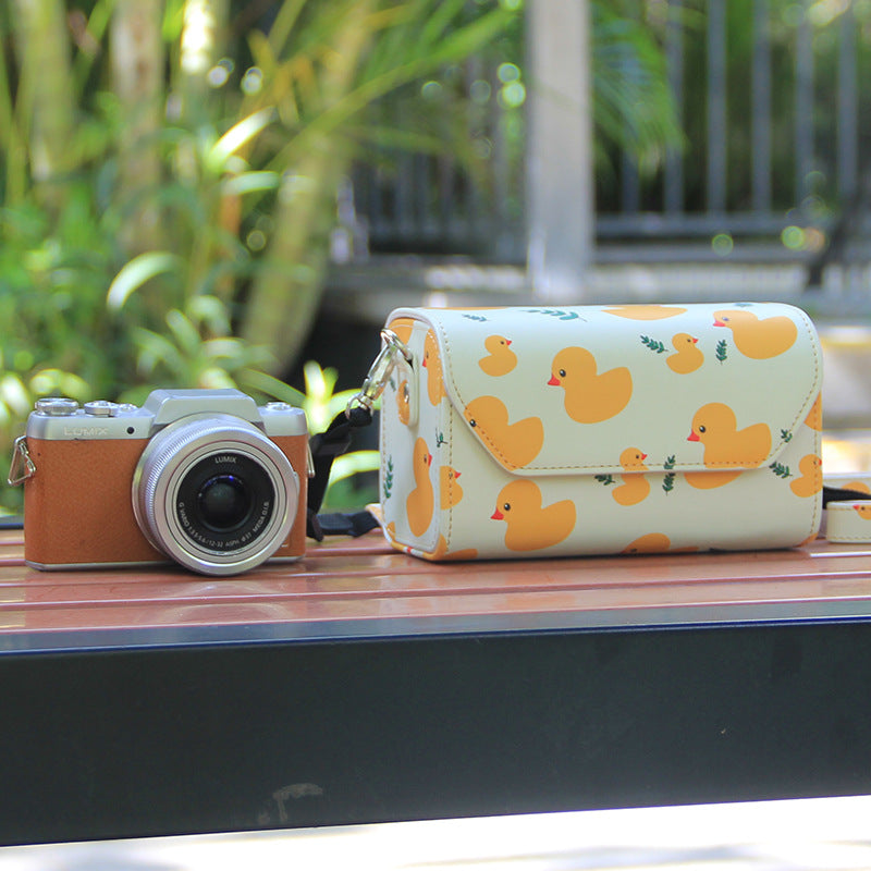 Yellow Duck PU Leather Camera Bag for Fujifilm X Canon G Olympus PEN - Compact Vintage Design V888-ELOSUNG33080