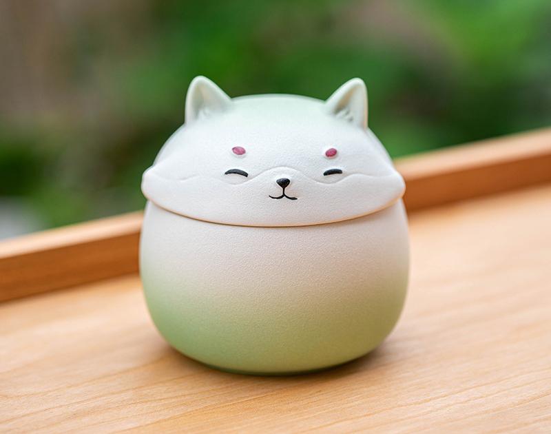 Artisan Ceramic Sealed Storage Jar with Animal Design - Airtight Tea Preservation & Decorative Accent(light V888-ELOSUNG35227