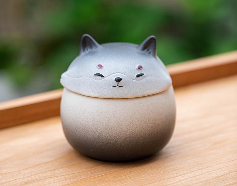 Artisan Ceramic Sealed Storage Jar with Animal Design - Airtight Tea Preservation & Decorative V888-ELOSUNG35228