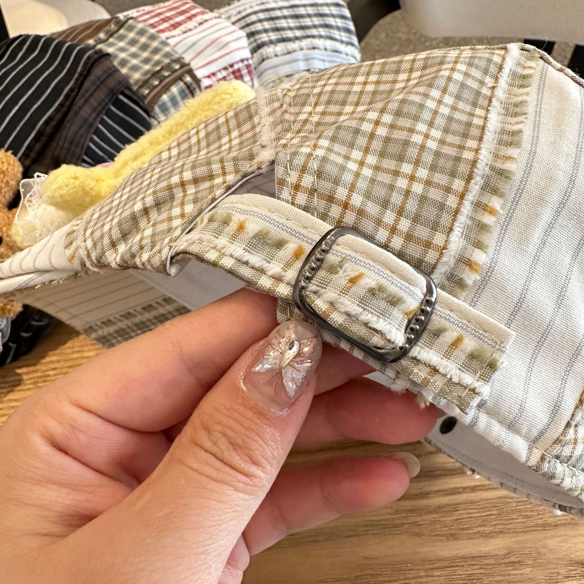 Patchwork Plaid Cotton Cap with Decorative Details(black) V888-ELOSUNG35324