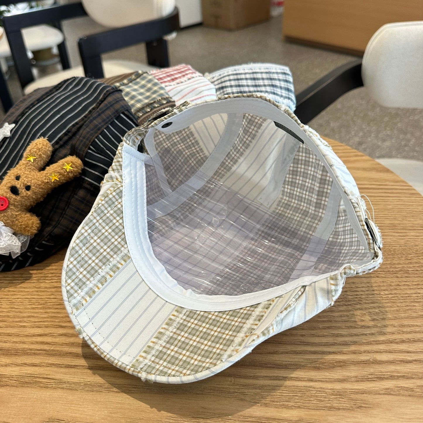 Patchwork Plaid Cotton Cap with Decorative Details(brown) V888-ELOSUNG35325