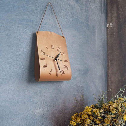 Retro PU Leather Hanging Wall Clock - Silent Sweep Movement, Roman Numerals, Decorative Handbag Style(Grey) V888-ELOSUNG35402