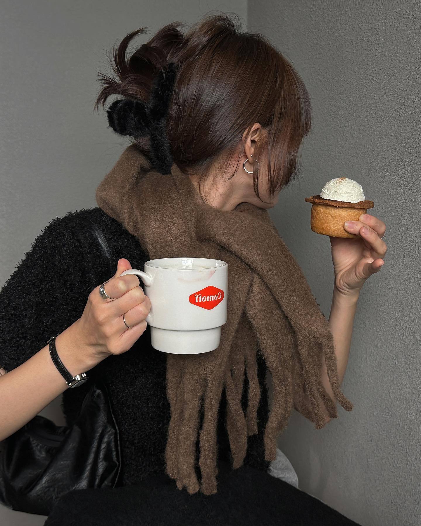 2pc Luxuriously Soft Winter Scarf with Tassel Fringe - Ultra Cozy & Warm Neck Wrap(Royal blue) V888-ELOSUNG35874
