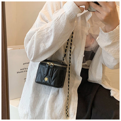 Black Chic Quilted Mini Box Crossbody Bag - Luxury Style Chain Purse for Women V888-ELOSUNG36412