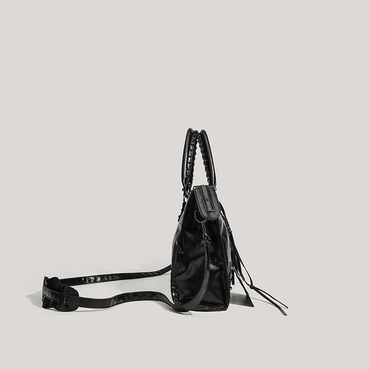 Edgy Chic Rivet Motorcycle Bag - High-Fashion Shoulder Crossbody Handbag for Women (37.5x10x23 cm) V888-ELOSUNG38417