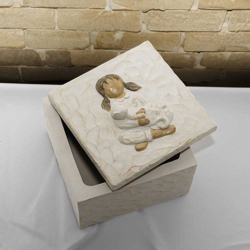 Resin Pet Urn Keepsake Box(8.5*8.5*5.3CM) - Child Hugging Cat Cremation Memorial V888-ELOSUNG39226