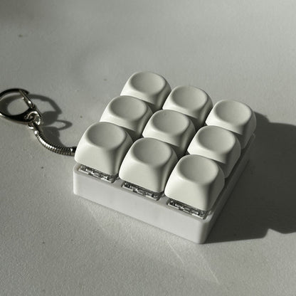 2-Pack White Mechanical 9-Keyboard Fingertip Toy Keychain - Key Pressure Relief, PVC Fingertip Toy V888-ELOSUNG39628