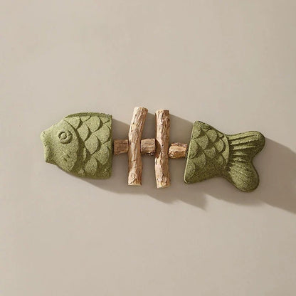 Green 5 Pack Cat Catnip Toys Fish Bone Shaped Silvervine Chew Sticks for Teeth Cleaning and Interactive Play V888-ELOSUNG40564