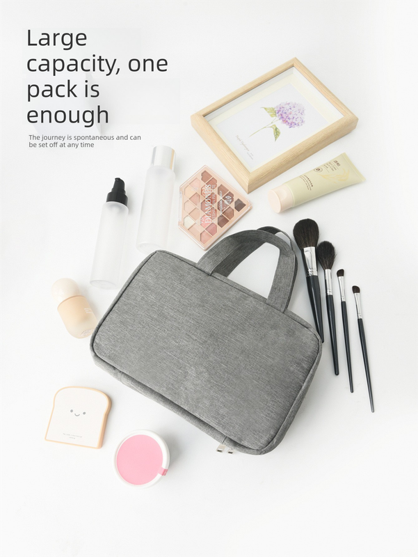 Black Waterproof 4-Fold Hanging Toiletry Bag with Wet/Dry Separation for Australian Travel & Cosmetics V888-ELOSUNG41012