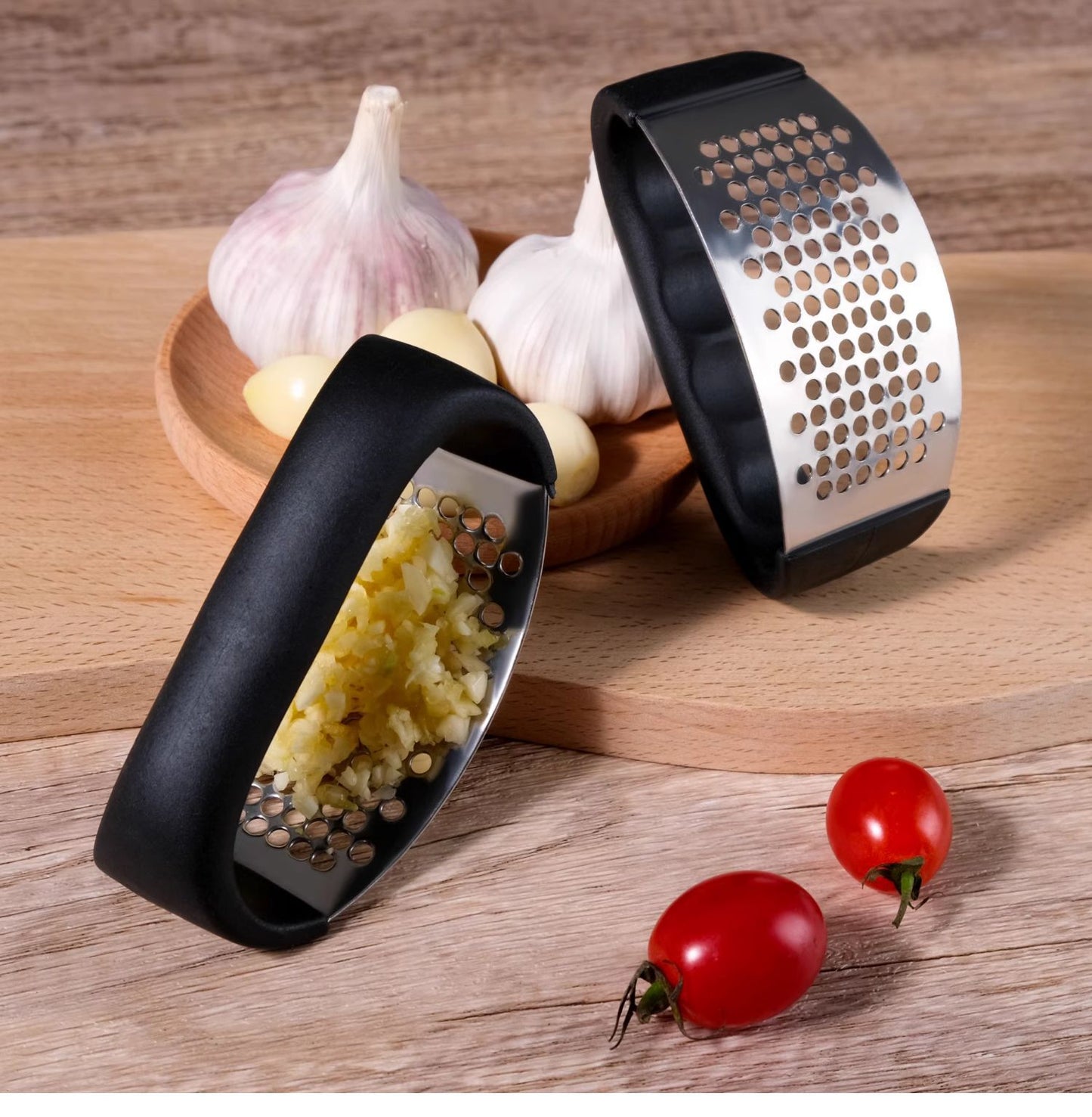 Black Stainless Steel Garlic Press Rocker Ergonomic Garlic Crusher and Ginger Mincer Professional Kitchen Tool V888-ELOSUNG41241