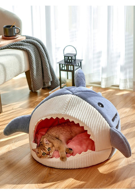 Novelty Shark Pet Cave Bed Enclosed Cozy Sleeping Nest for Cats and Small Dogs Soft Flannel Year Round V888-ELOSUNG41312