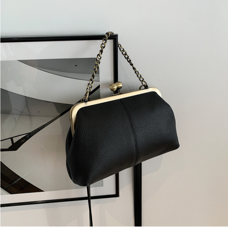 Black Retro Women's Shell Handbag - European Style Clip Lock Closure PU Clutch/Shoulder Bag with Chain Strap V888-ELOSUNG42040