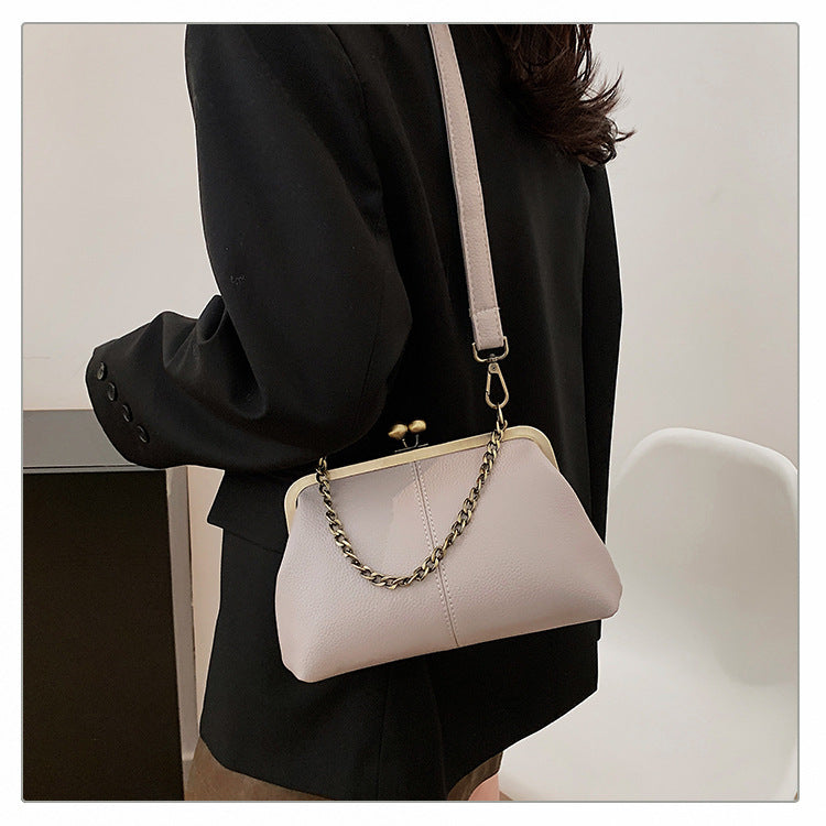 Light Purple Retro Women's Shell Handbag - European Style Clip Lock Closure PU Clutch/Shoulder Bag with Chain V888-ELOSUNG42041