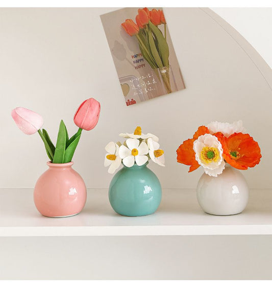Ceramic Vase with Hydrangea Artificial Flowers Set - Mini Decorative Pot for Home Living Room or Desk Display V888-ELOSUNG43811