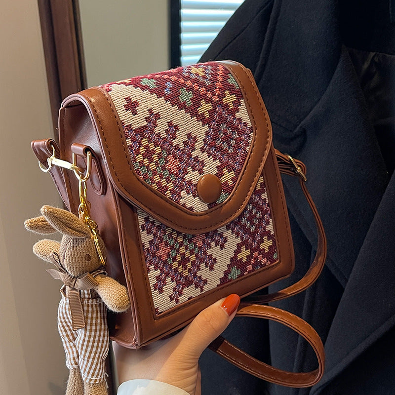 Red Boho-Chic PU Leather Crossbody Phone Purse with Cute Rabbit Pendant - Stylish Multi-Functional Compact V888-ELOSUNG45381