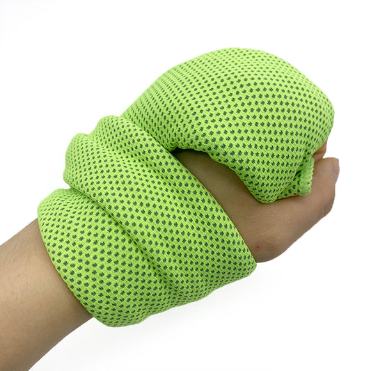 Green 4-Piece Portable Cooling Towel Set - Quick-Dry Ice-Cool Towel for Sports, Travel, and Heat Relief V888-ELOSUNG46553